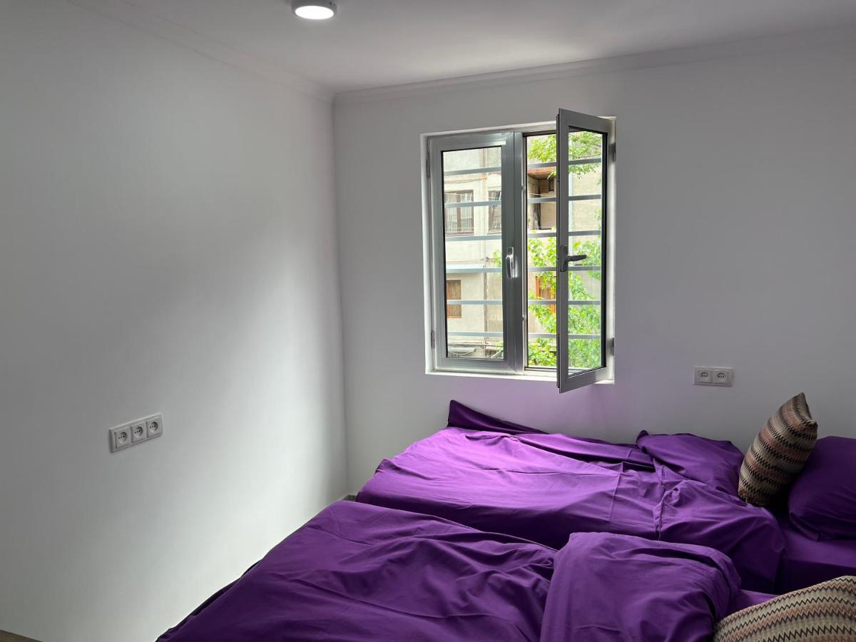 Apartment 20 Saryan Erivan Dış mekan fotoğraf