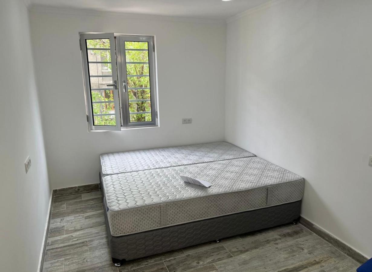 Apartment 20 Saryan Erivan Dış mekan fotoğraf